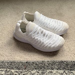 APL White Wave 9.5